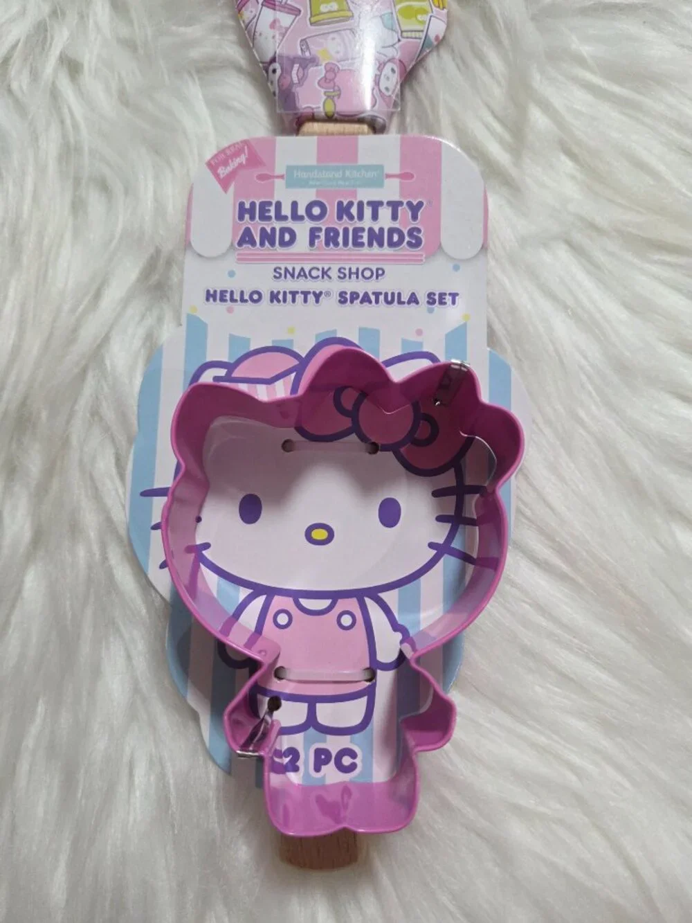 Hello Kitty Spatula & Cookie Cutter Set